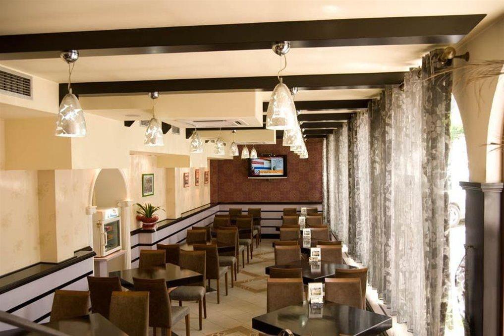 Hotel Villa Tafaj Tiranë Ngoại thất bức ảnh