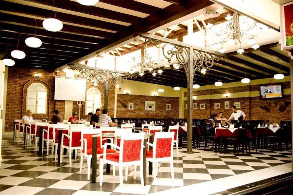 Hotel Villa Tafaj Tiranë Ngoại thất bức ảnh
