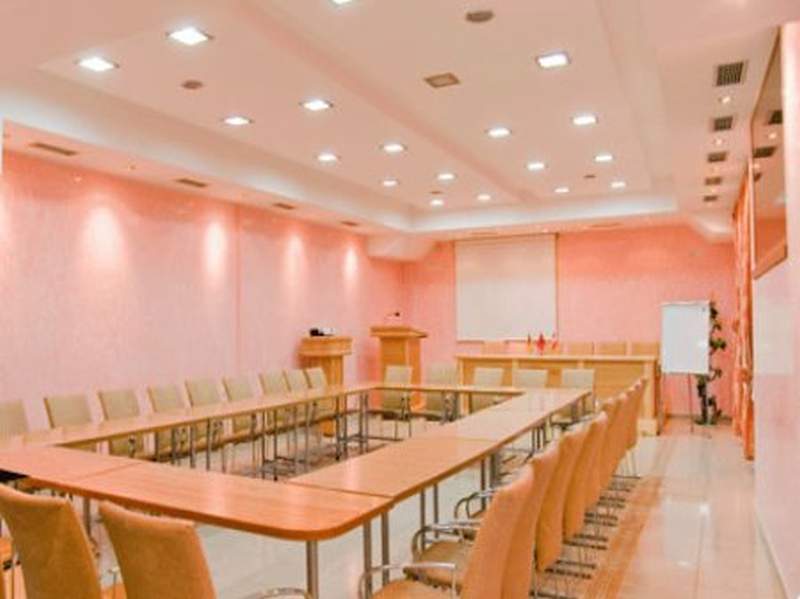 Hotel Villa Tafaj Tiranë Ngoại thất bức ảnh