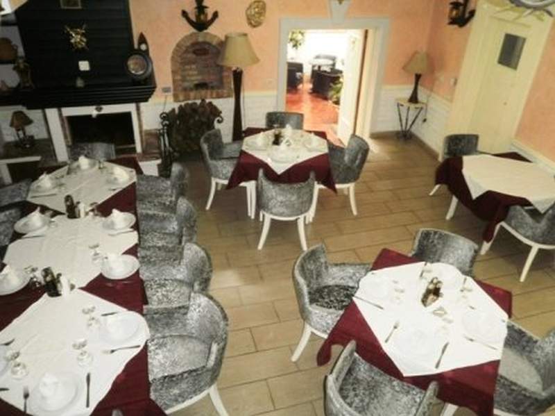 Hotel Villa Tafaj Tiranë Ngoại thất bức ảnh